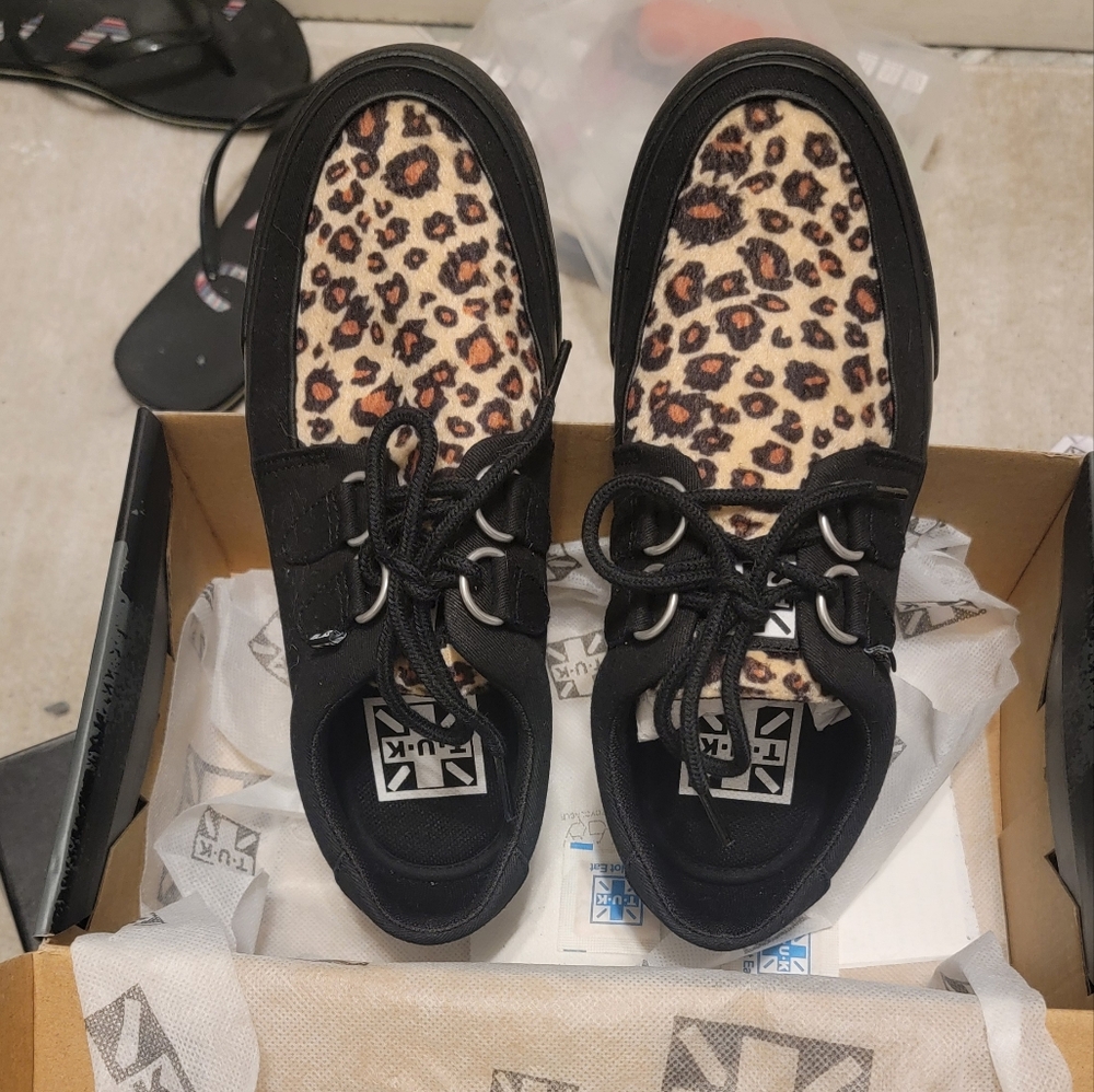 Black & Leopard Vegan Sneaker